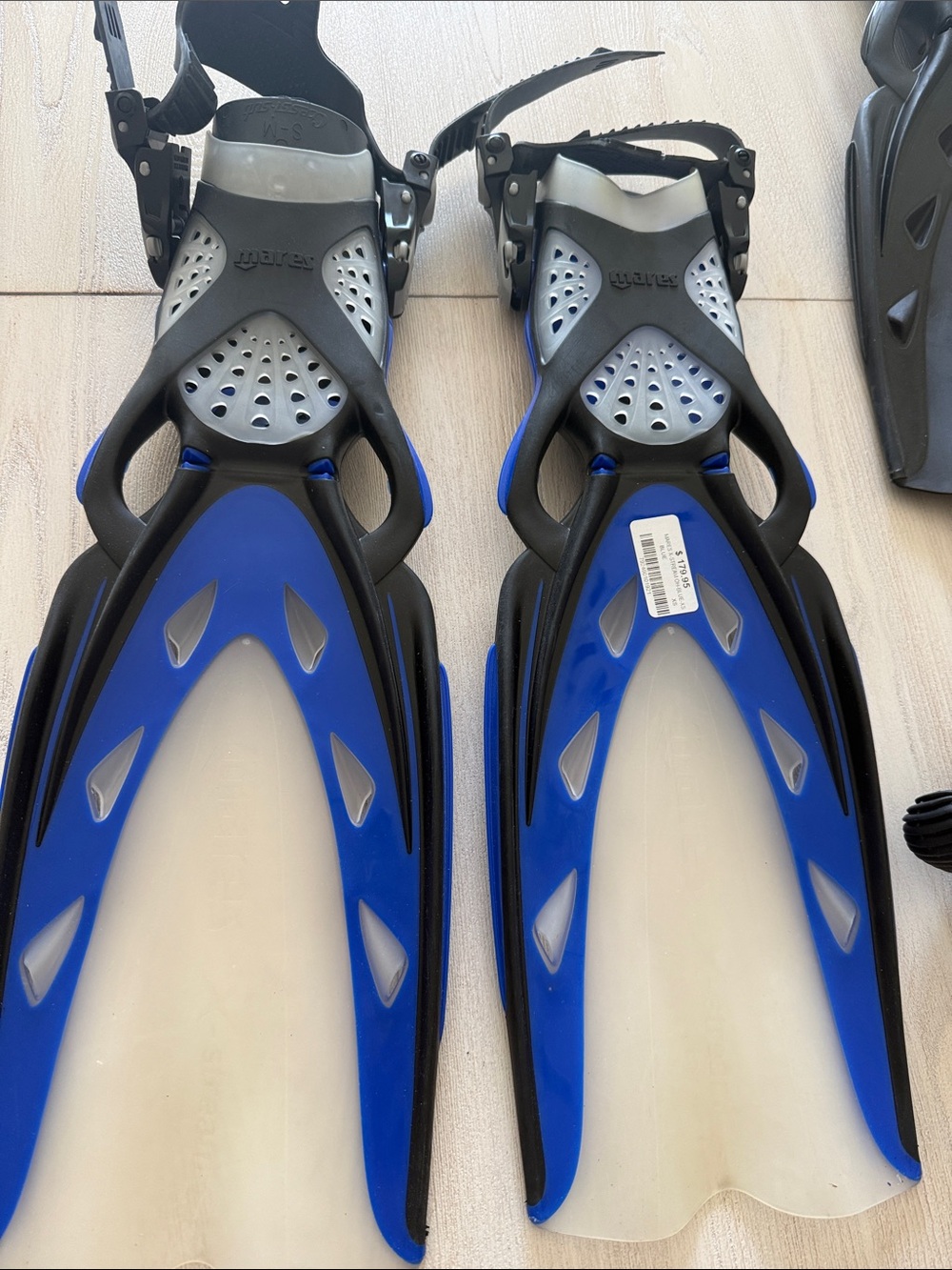 Mares X-Stream Blue and White Swim Fins with Adjustable Heel Straps